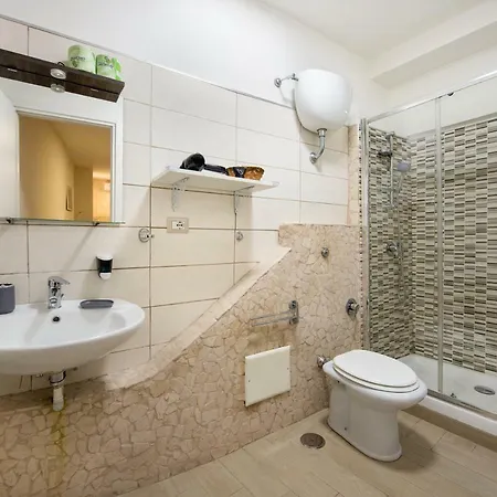 Chiaia Relax 3* Naples