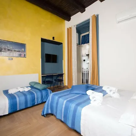 Chiaia Relax 2* Naples