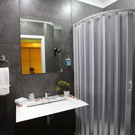 Nocleg ze śniadaniem Chiaia Relax 3*
