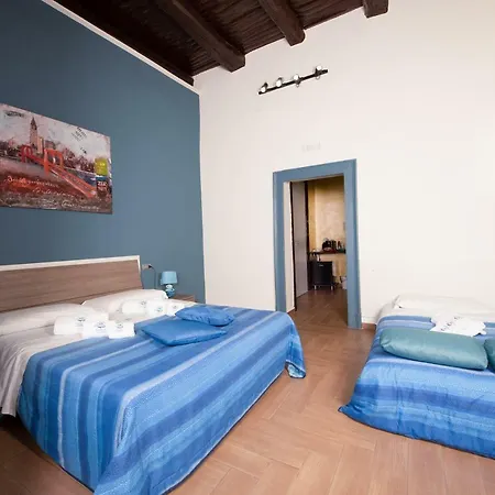 Nocleg ze śniadaniem Chiaia Relax 3*